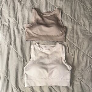 Chic Sleeveless Crop Tops - Tan and White